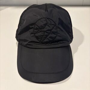Oiselle Adjustable Cold Weather Running Hat
